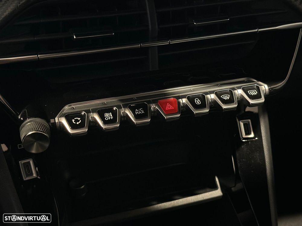 Peugeot 2008 1.2 PureTech Allure Pack - 15