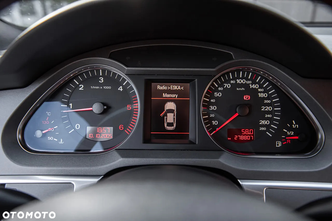 Audi A6 Avant 3.0 TDI DPF quattro - 22
