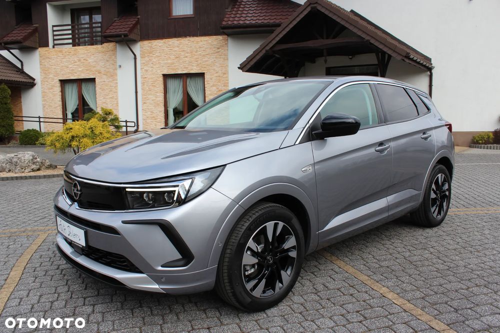 Opel Grandland 1.5 D Automatik Business Elegance - 1
