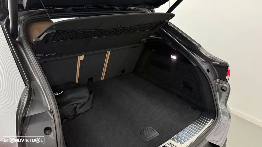 Porsche Cayenne Coupé E-Hybrid - 21