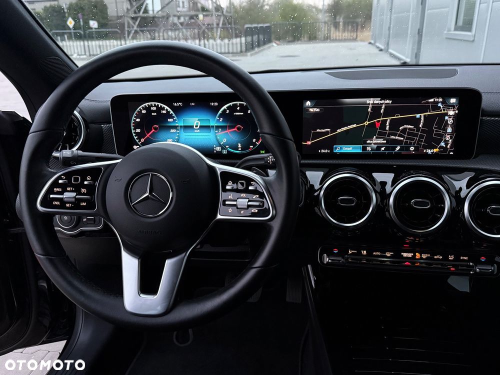 Mercedes-Benz CLA 180 7G-DCT Progressive Line Advanced - 8