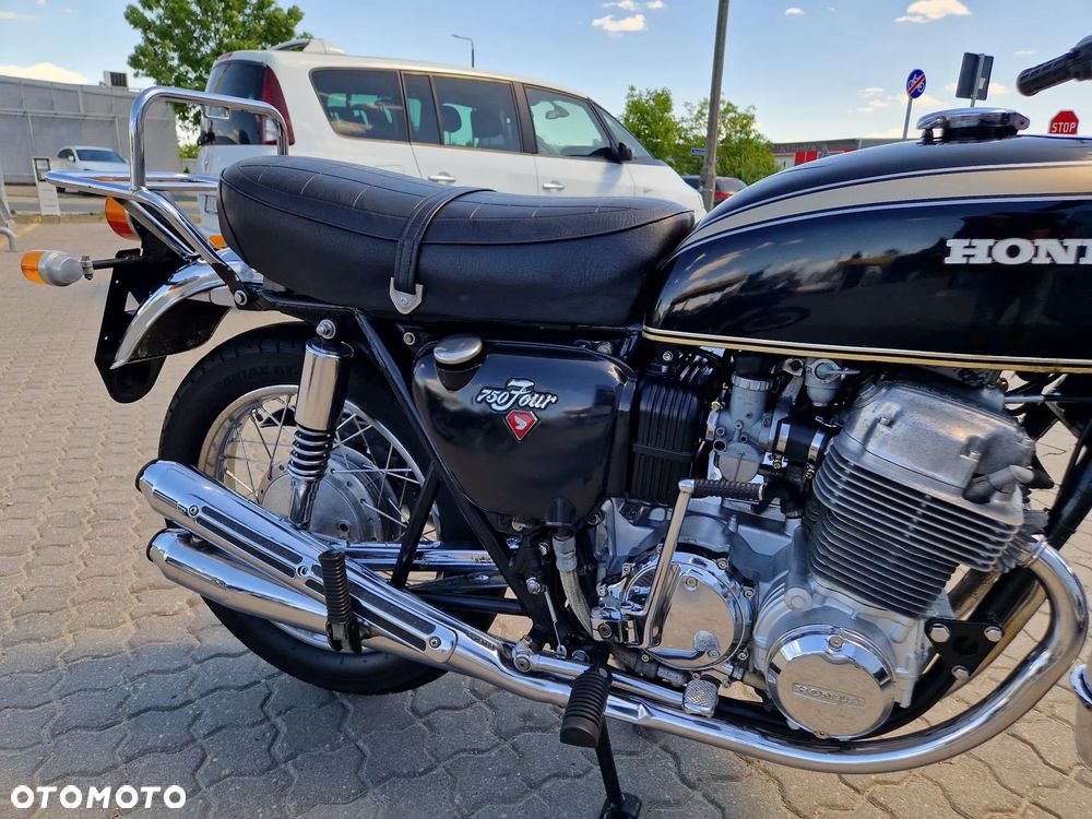 Honda CB - 9