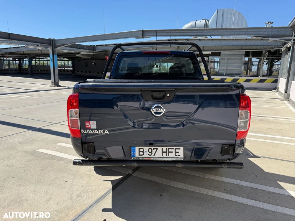 Nissan Navara Double Cab Visia - 14