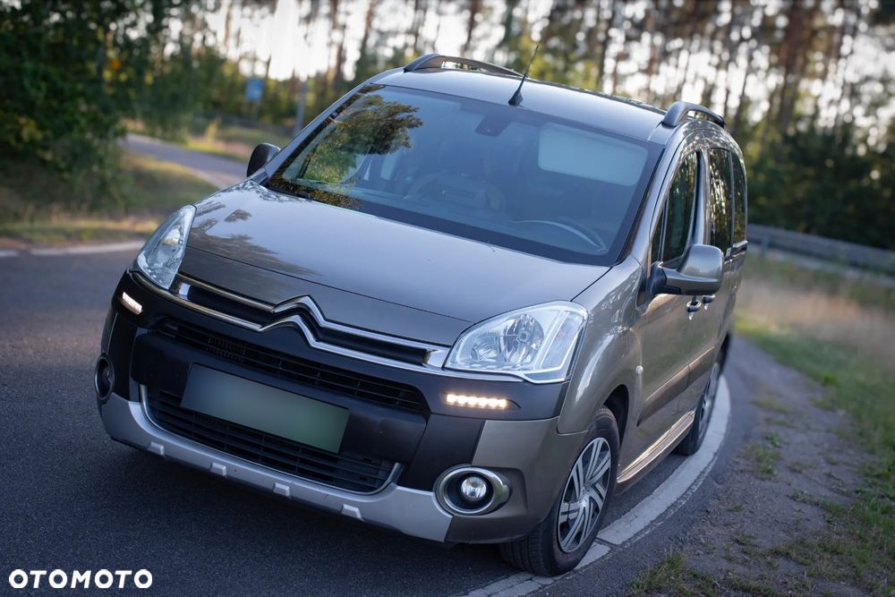 Citroën Berlingo Multispace e-HDi 90 FAP EGS6 Start Stop Selection - 11