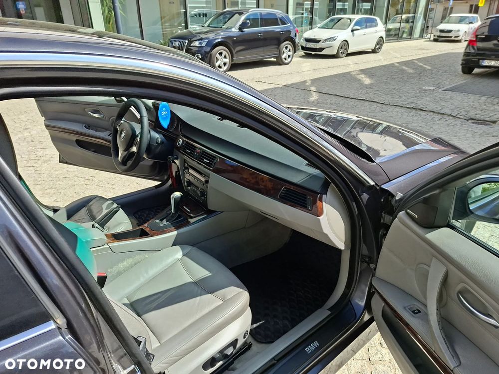 BMW Seria 3 - 17