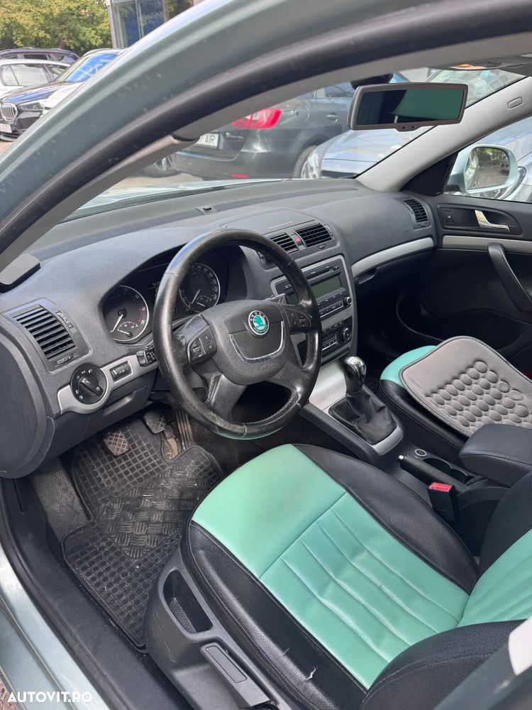 Skoda Octavia 1.4 TSI Ambiente - 8