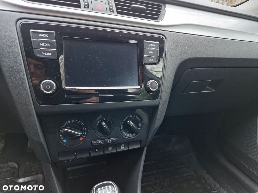 Skoda RAPID 1.0 TSI Ambition - 6