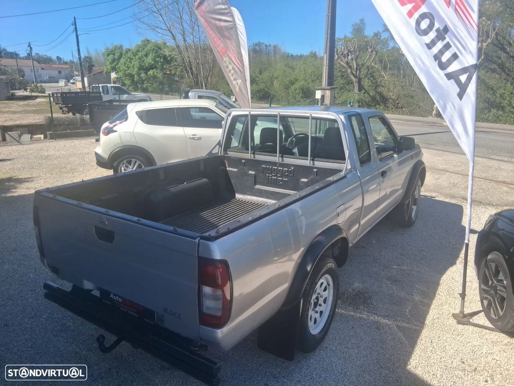 Nissan Navara 4x4 - 6
