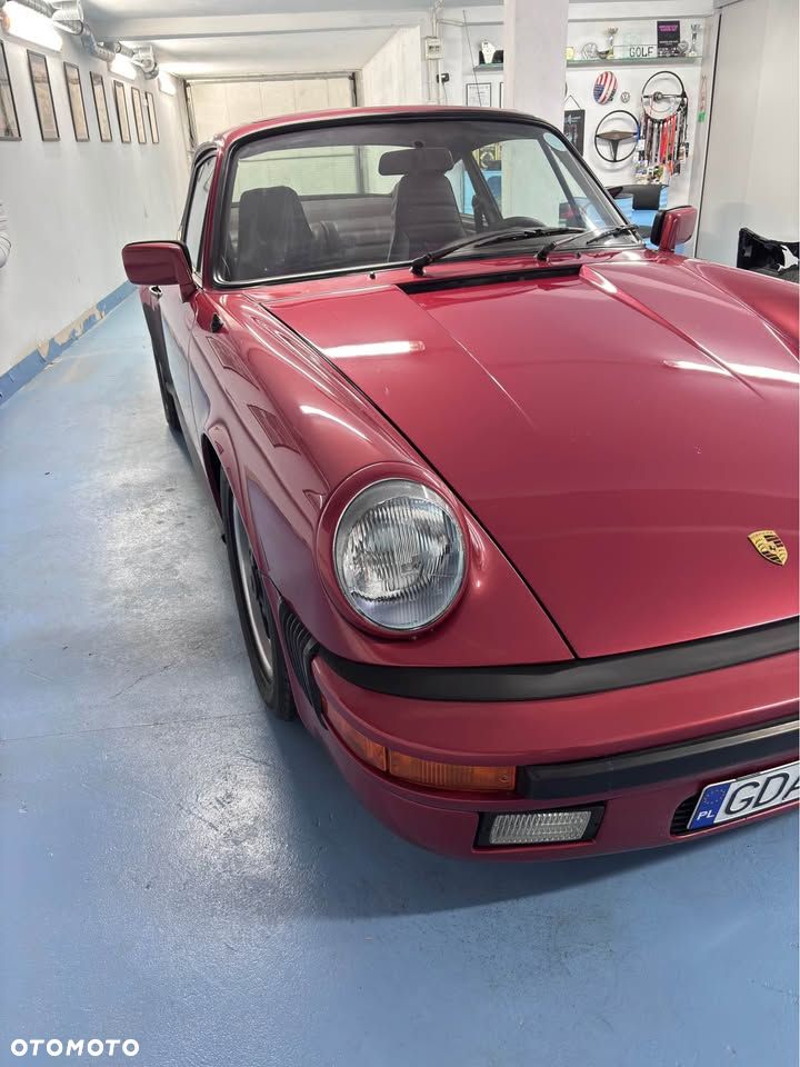 Porsche 911 - 8