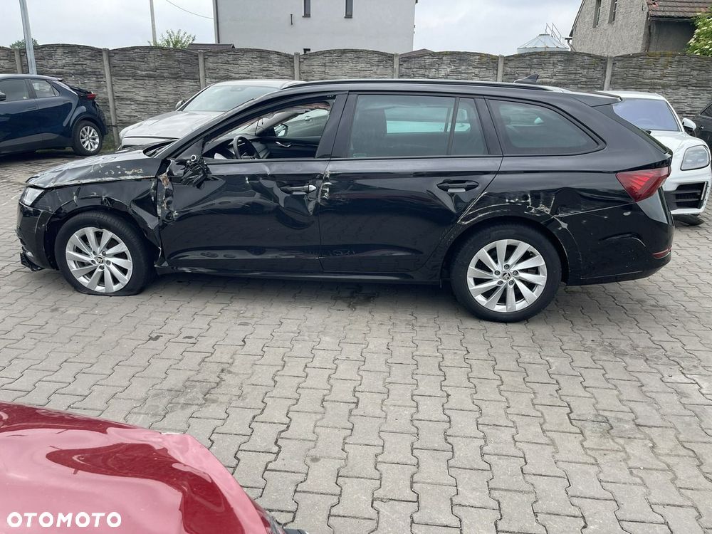 Skoda Octavia 2.0 TDI DSG Selection Plus - 5