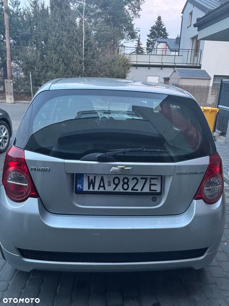Chevrolet Aveo - 6
