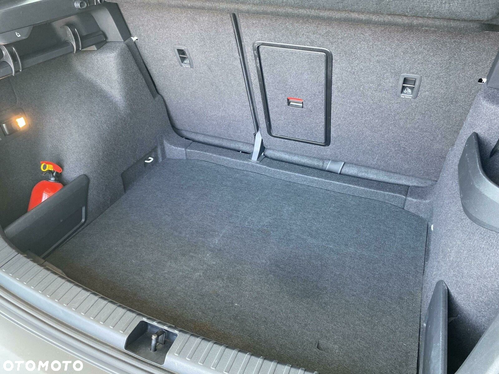 Skoda Karoq 1.6 TDI 4x2 Ambition DSG - 35
