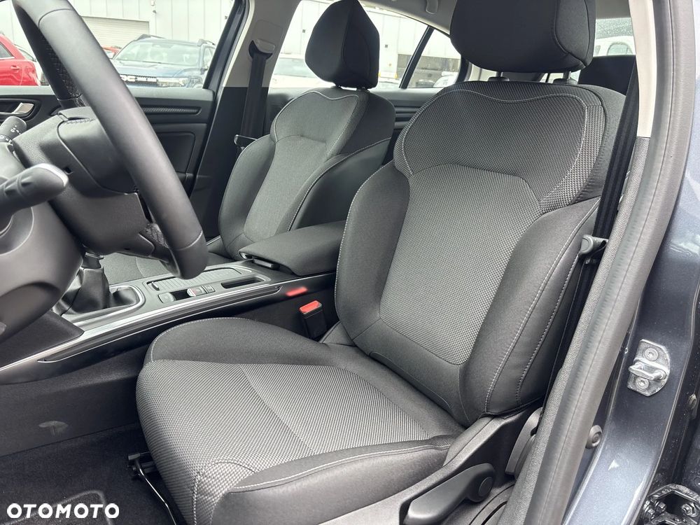 Renault Megane - 11