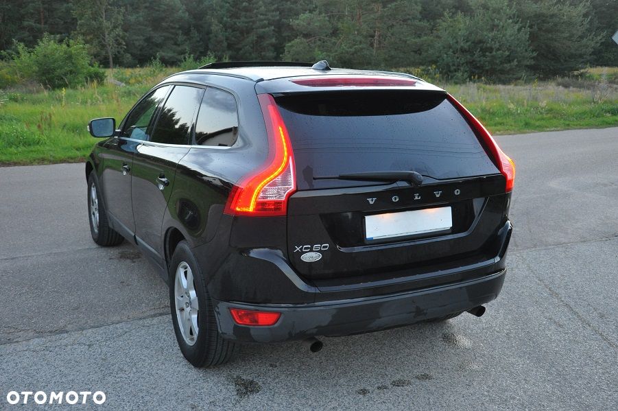 Volvo XC 60 3.2 AWD Momentum - 7