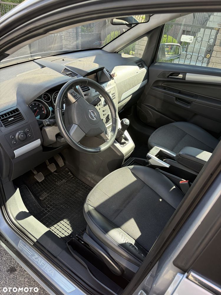 Opel Zafira - 6