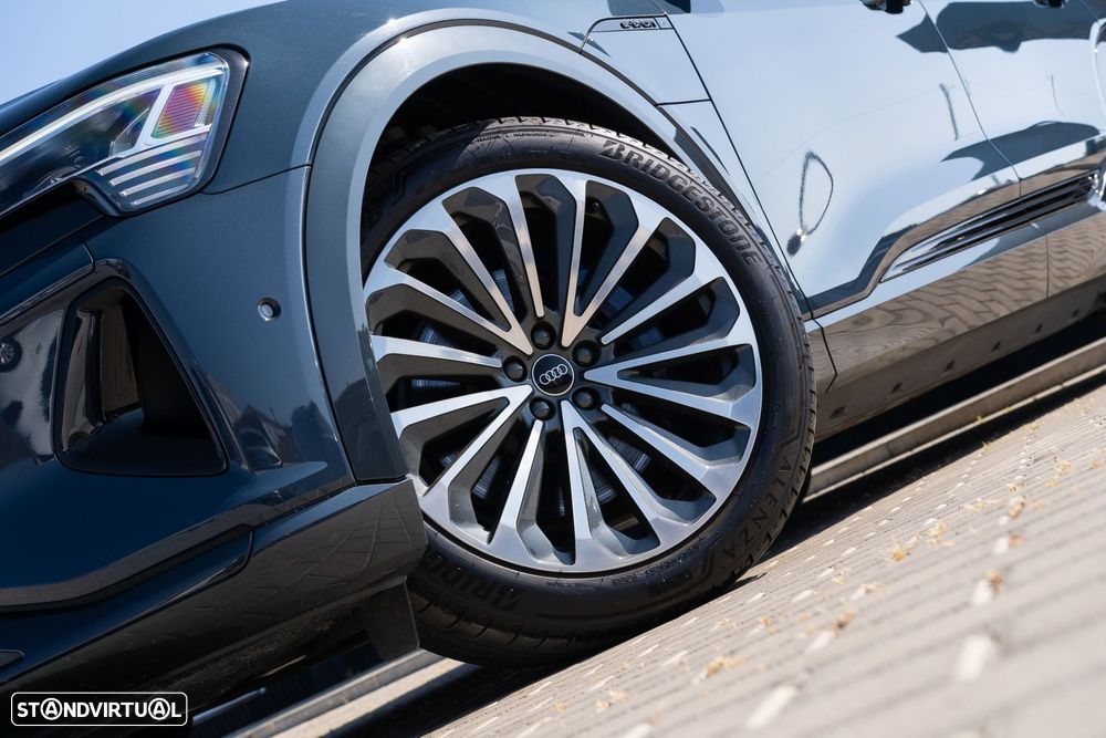 Audi Q8 e-Tron Sportback 55 quattro Advanced - 5