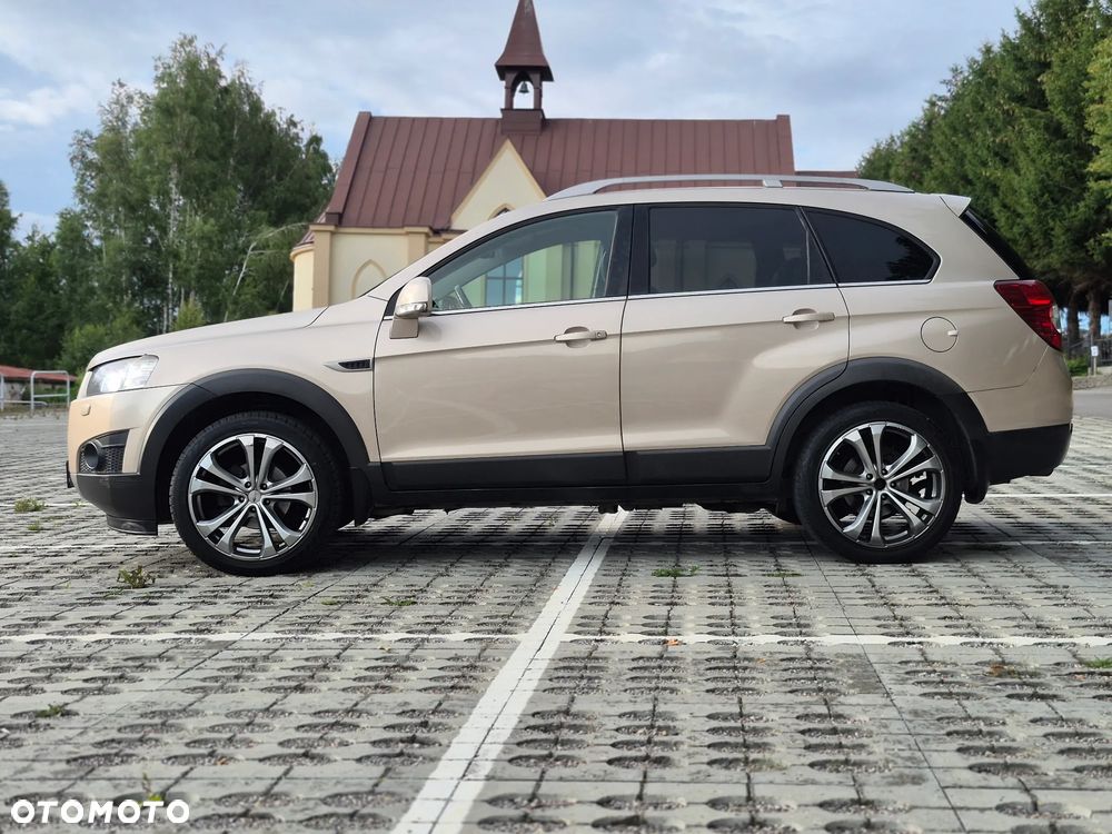 Chevrolet Captiva 2.2 TD AWD LTZ - 4