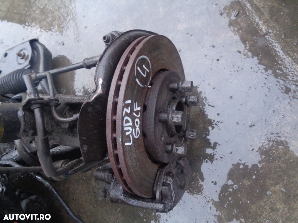 Vand Fuzeta Fata Stanga Volkswagen Polo 6R 1.2 TDI 75 CP din 2011 - 1