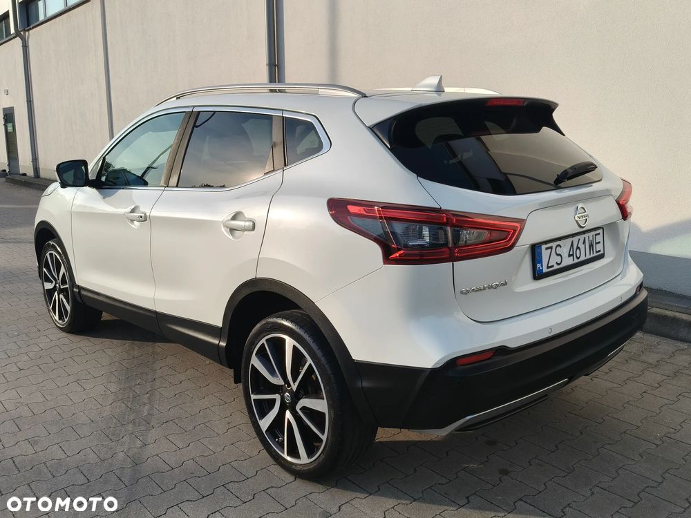 Nissan Qashqai 1.6 DCi Tekna+ - 6