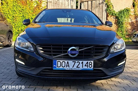Volvo V60 D2 Drive-E Kinetic - 9