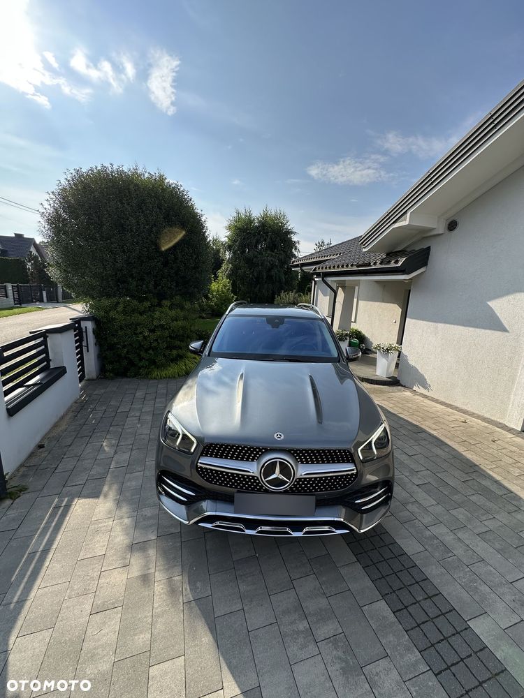 Mercedes-Benz GLE - 1