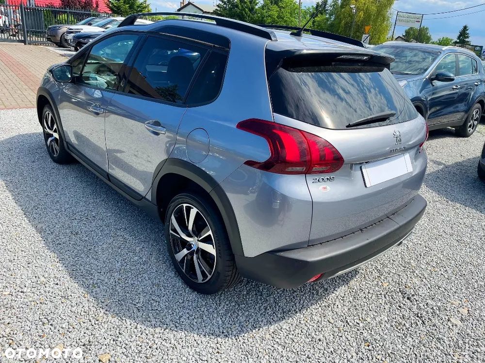 Peugeot 2008 PureTech 110 Stop&Start GT-Line Edition - 3