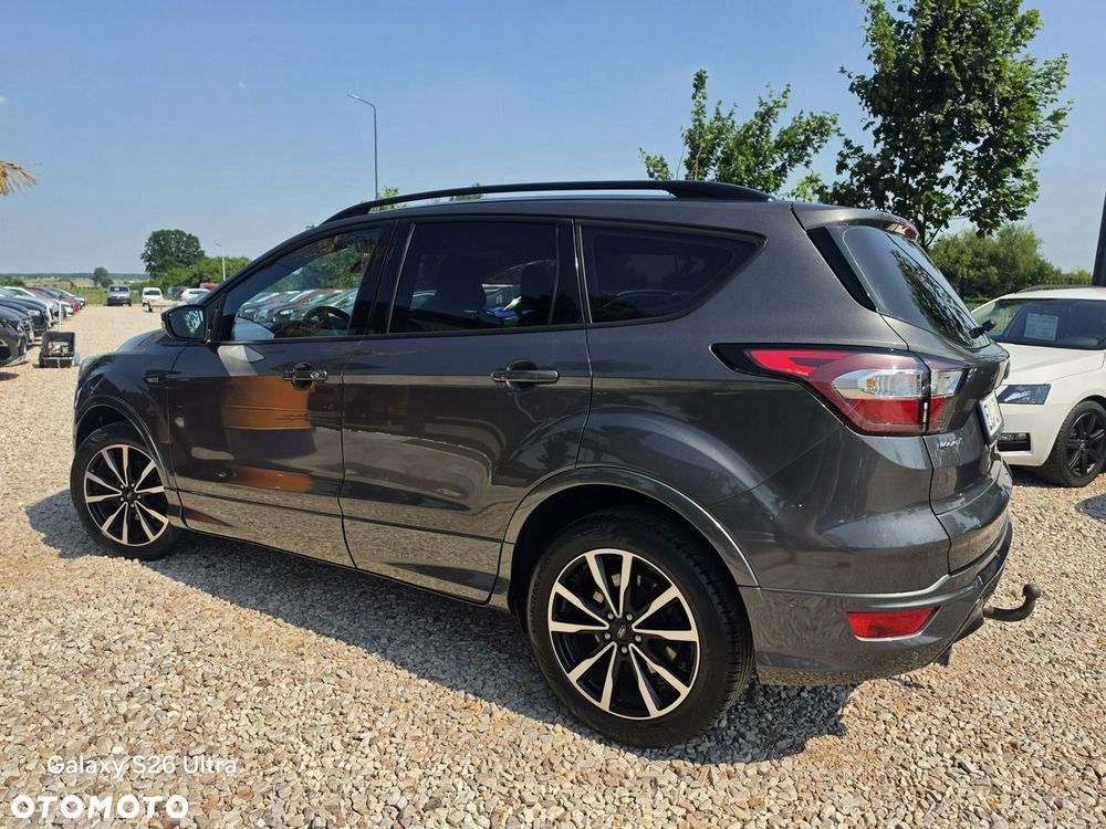 Ford Kuga 1.5 EcoBoost 2x4 ST-Line - 17