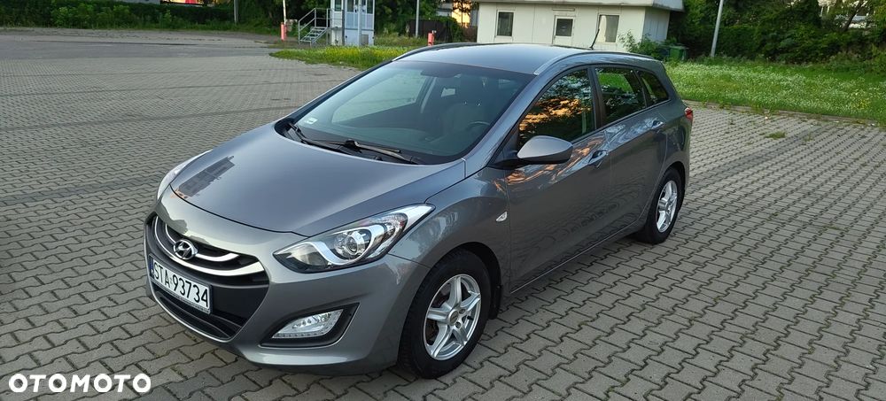 Hyundai i30 1.6 Comfort - 4