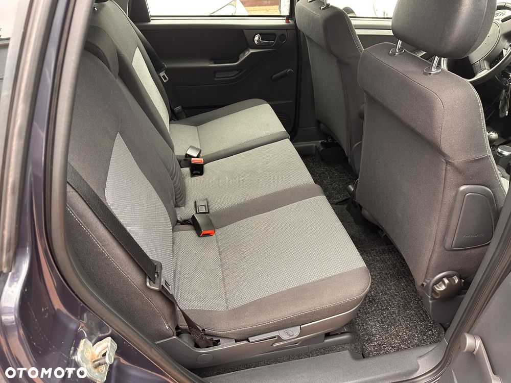 Opel Meriva 1.6 16V Cosmo - 15