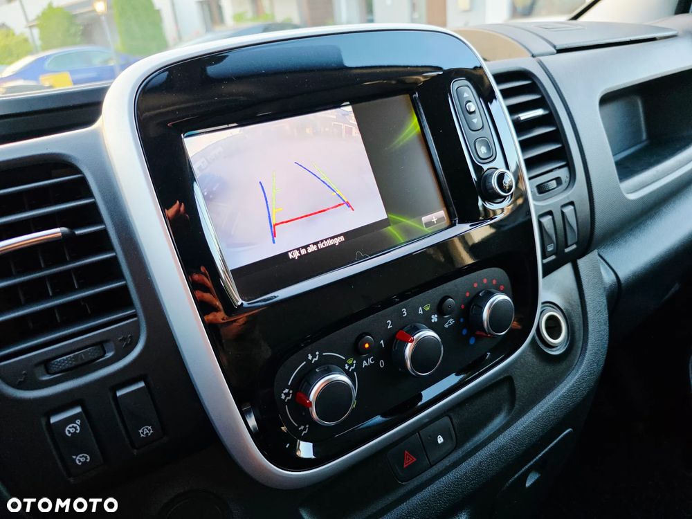 Renault Trafic 2.0 dCi L1H1 Pack Clim EDC (bryg.) - 21