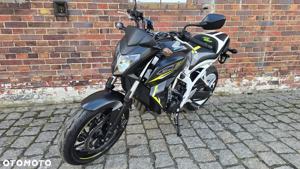 Honda CB - 18
