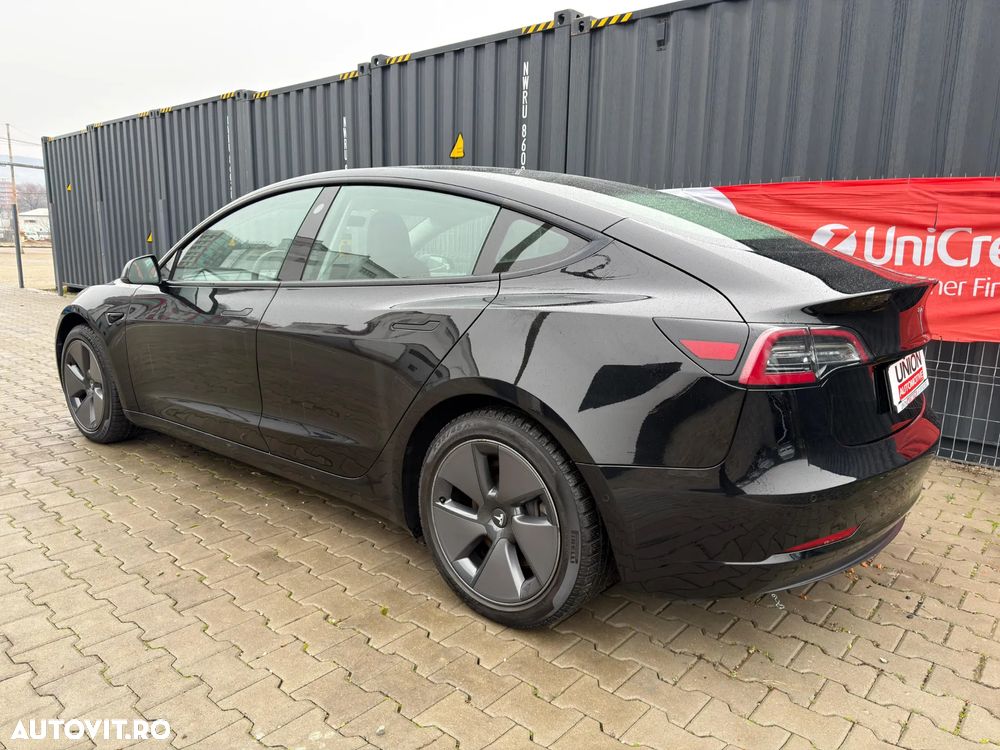 Tesla Model 3 Langstreckenbatterie Allradantrieb Dual Motor - 3