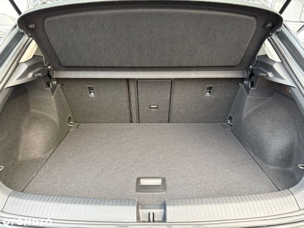 Volkswagen T-Roc 1.5 TSI ACT Advance DSG - 17