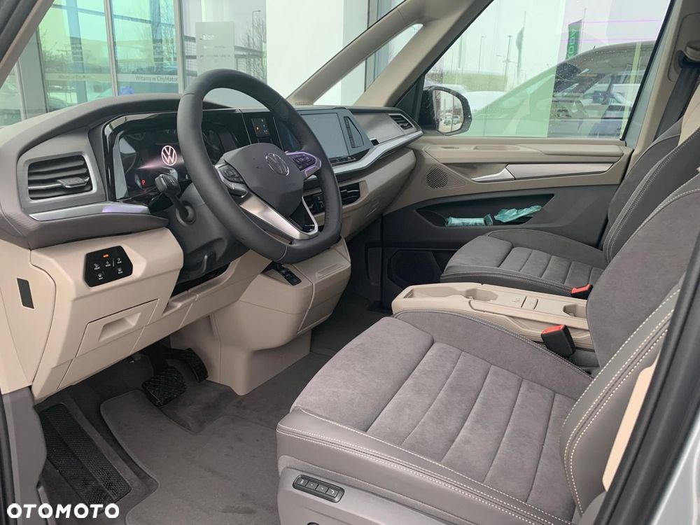 Volkswagen Multivan - 12