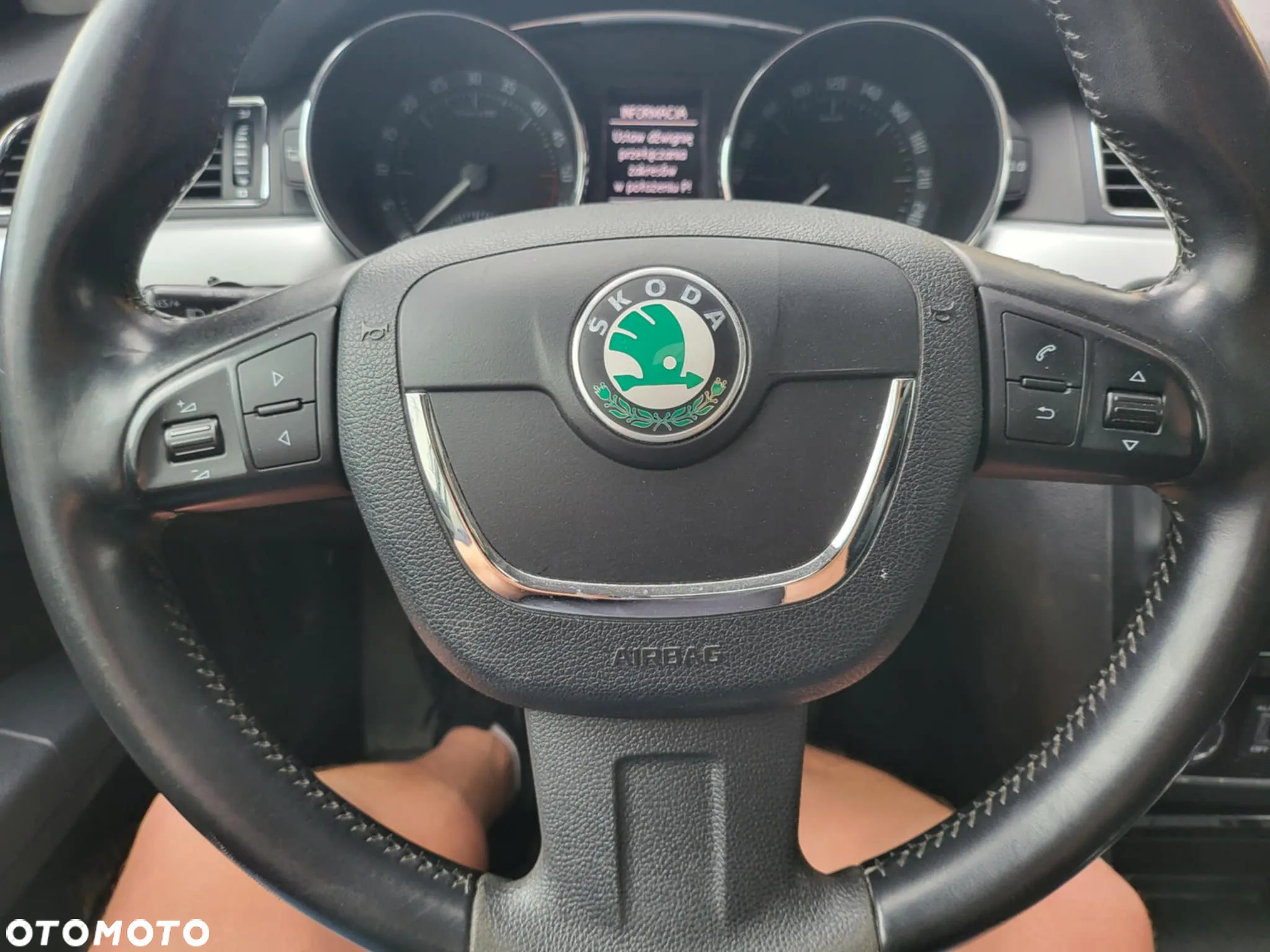 Skoda Superb 2.0 TDI Platinum Outdoor DSG - 12