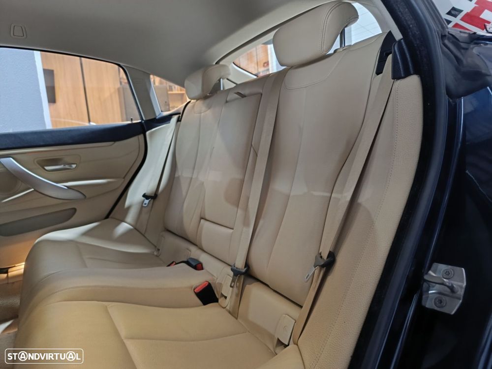 BMW 420 Gran Coupé d Line Luxury Auto - 32