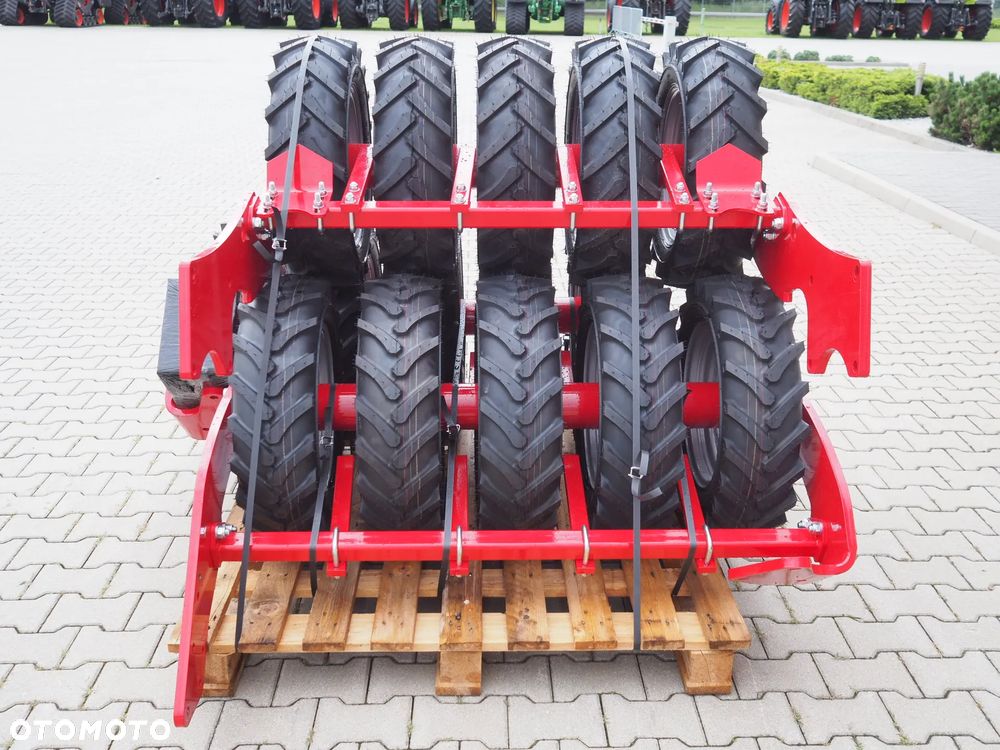Horsch Pronto 4 DC - wał oponowy - 5