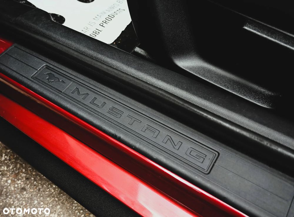 Ford Mustang - 35