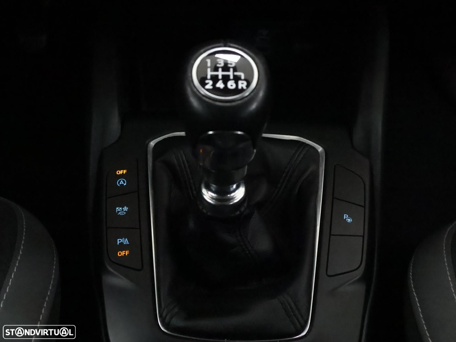 Ford Focus 1.0 EcoBoost MHEV Connected - 26