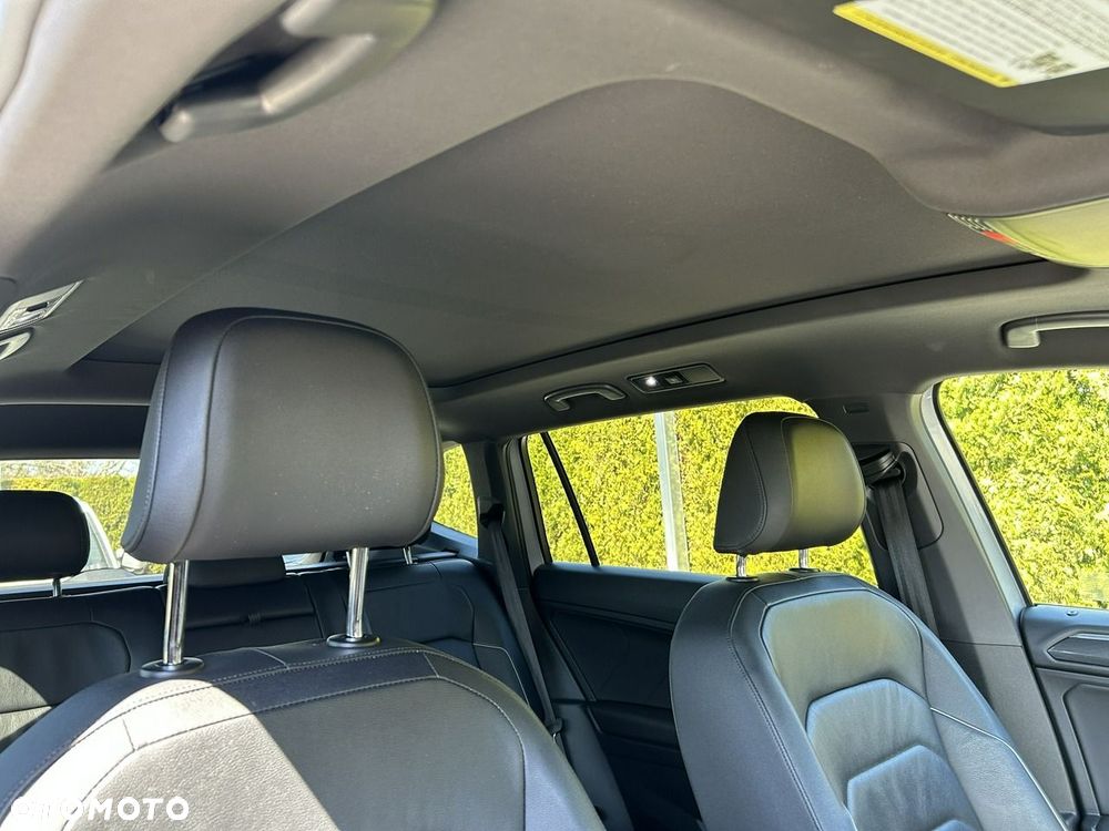 Volkswagen Tiguan Allspace 2.0 TSI 4Mot R-Line DSG - 29