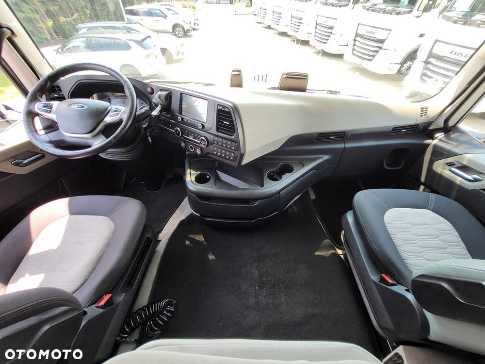 Ford F- MAX 500 - 11