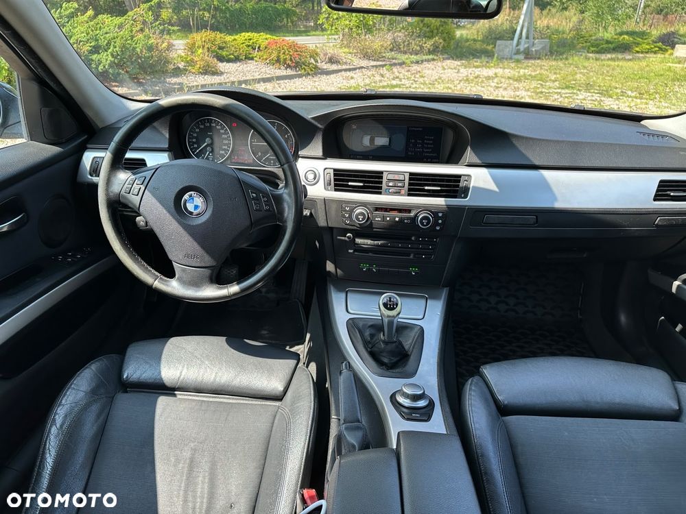 BMW Seria 3 320d DPF - 7