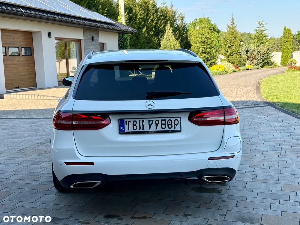 Mercedes-Benz Klasa E 300 de AMG - 7
