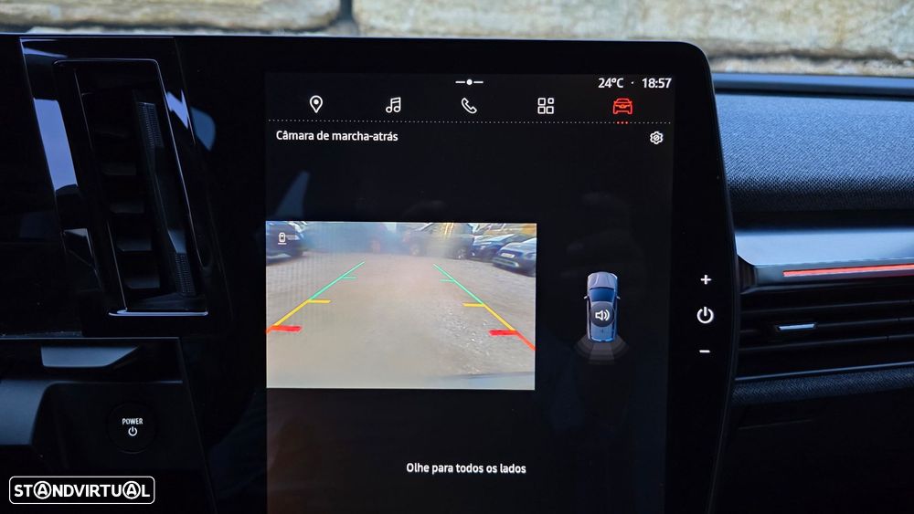 Renault Mégane E-Tech - 21