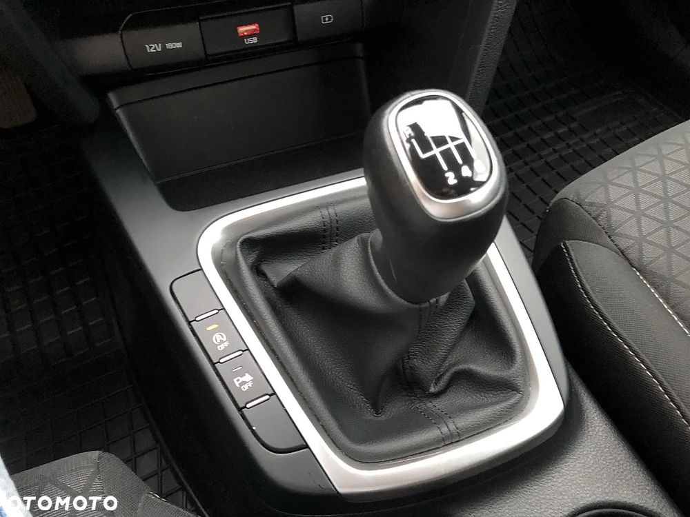Kia Ceed 1.5 T-GDI L - 21