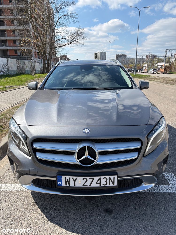 Mercedes-Benz GLA 250 4-Matic - 6