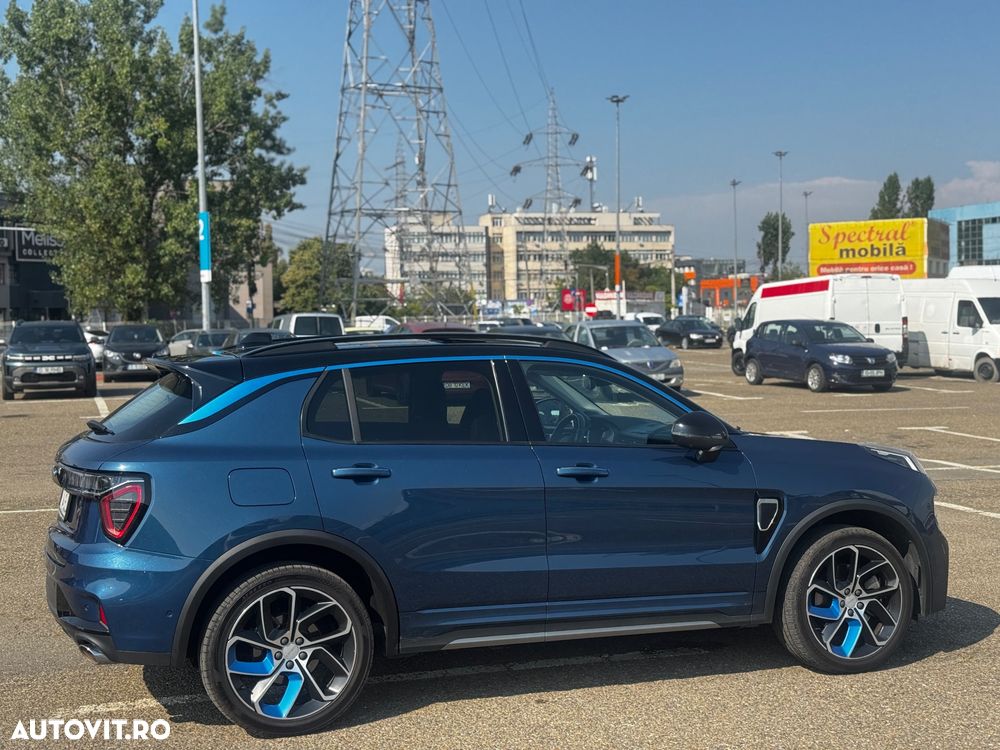 Lynk&Co 01 - 13