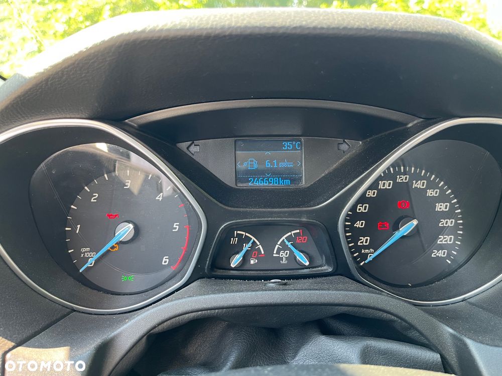 Ford Focus 1.6 TDCi Trend - 6