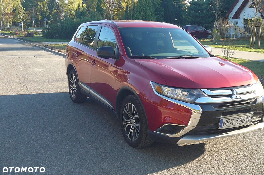 Mitsubishi Outlander 2.4 4WD CVT Instyle - 5