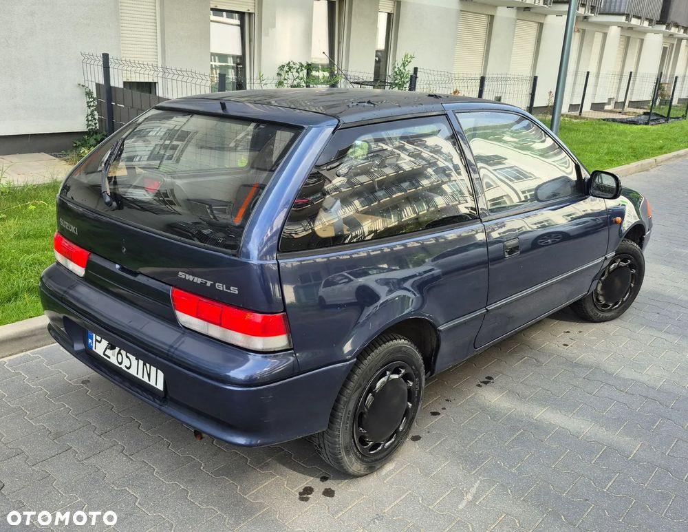 Suzuki Swift - 4